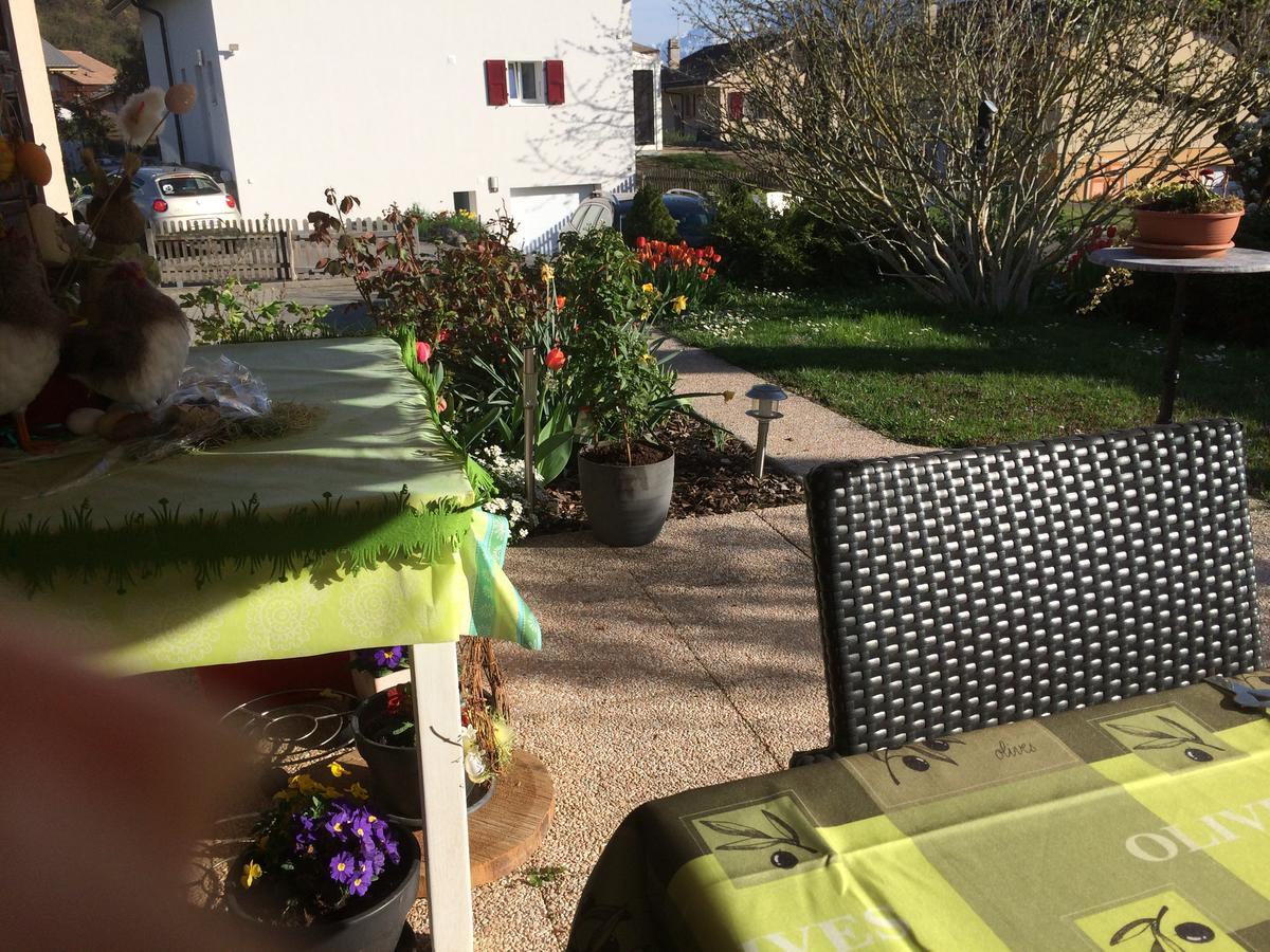 Bnb Parisod Aigle Exterior photo